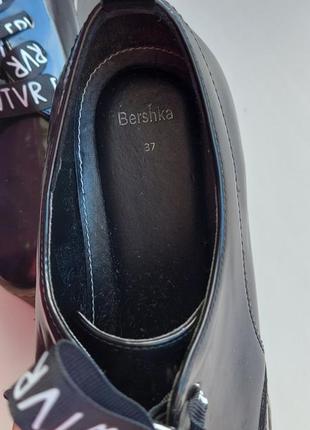 Взуття bershka6 фото