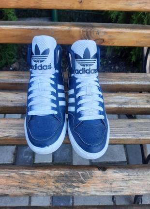 Adidas originals  41р-26-26,5 см !3 фото