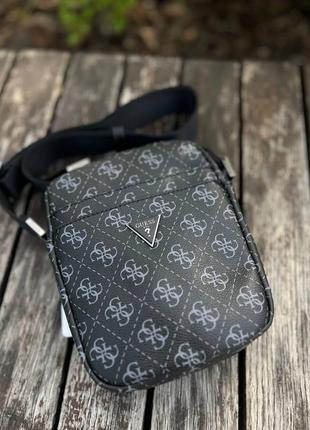 Месенджер від chest guess