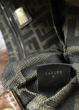 Стильна сумка оригінал fendi велика модна крос боді нюд натуральна шкіра шкіряна6 фото