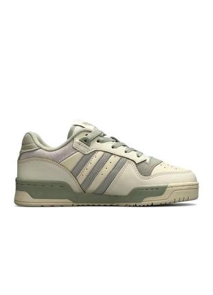 Женские кроссовки adidas originals rivarly beige olive оливковые повседневные кеды весна лето7 фото