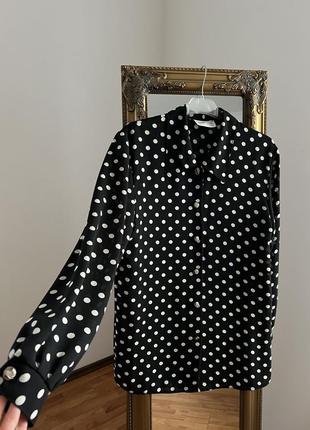 Винтажная удлиненная блуза в горох с золотыми пуговицами3 фото