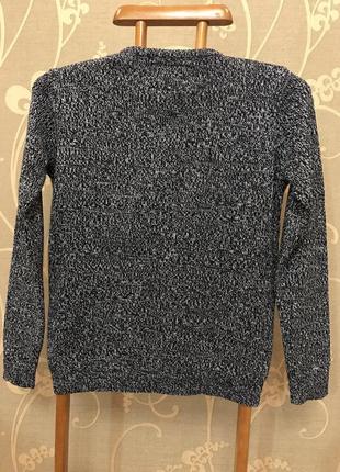 Нереально красивый и стильный брендовый вязаный свитер.2 фото