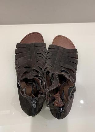 Замшеві, шкіряні босоніжки, сандалі, гладиатори vagabond