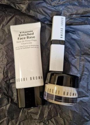 Bobbi brown elevated essentials skincare set набір2 фото