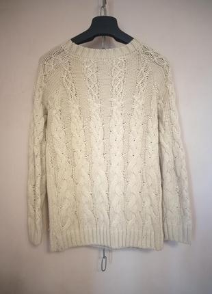 Тёплый свитер крупной вязки