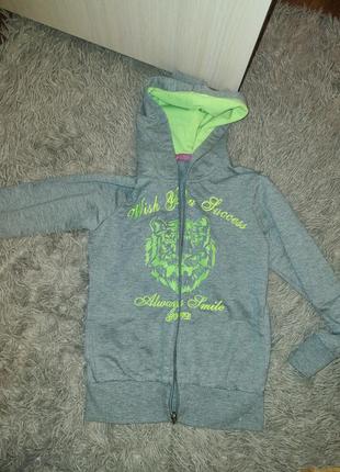 Спортивная кофта, 7-8 лет, ростом 122-128см