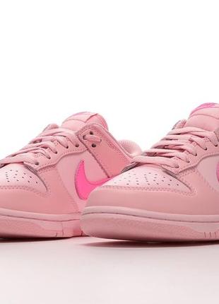 Кросівки nike dunk low gs triple pink8 фото