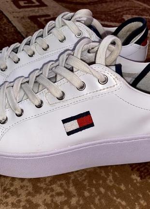 Женские кеды tommy hilfiger1 фото