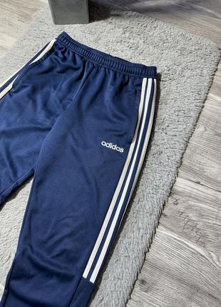 Оригінальні, спортивні штани “adidas”2 фото