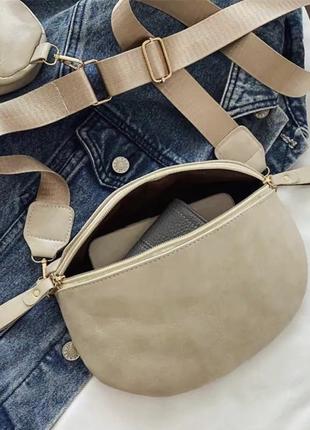 Маленька шкіряна жіноча сумка 2024, новий літній стиль, модна версія, сумка на пояс.3 фото