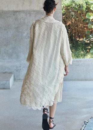 Текстуроване пальто з викладним коміром3 фото