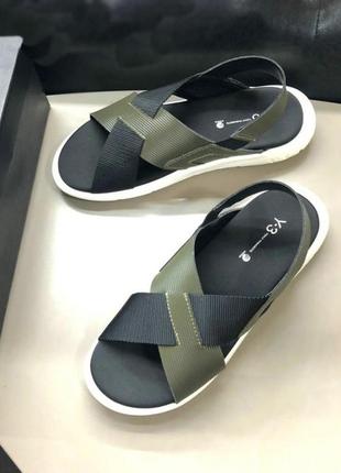 Чоловічі сандалі на літо