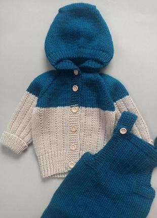 Костюмчик дитячий ручної роботи в'язаний
