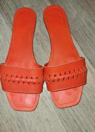 Шлепанцы zara