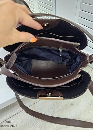 Женская стильная и качественная сумка коричневая9 фото