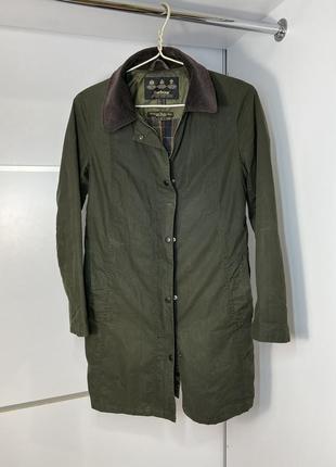 Женская ваксовая куртка barbour size s