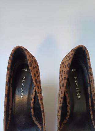 Леопардовые туфли на шпильке3 фото