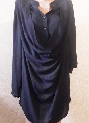 Черная удлиненная рубашка с хомутом