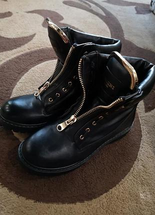 Ботинки демисезонные