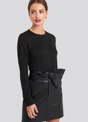 Нова шикарна спідниця зі шкірозамінника na-kd розмір s