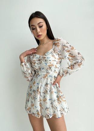 Комбинезон с цветами❣️