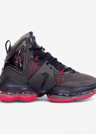 Nike lebron xix: баскетбольные кроссовки нового поколения3 фото