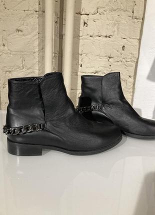 Черевики , боти , ботінкі jolie