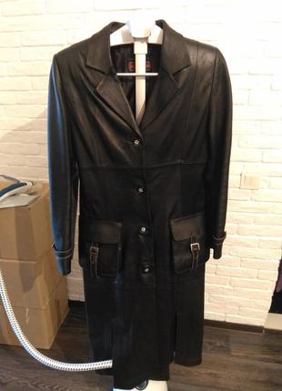 Красивое чёрное пальто из натуральной кожи, размер l3 фото