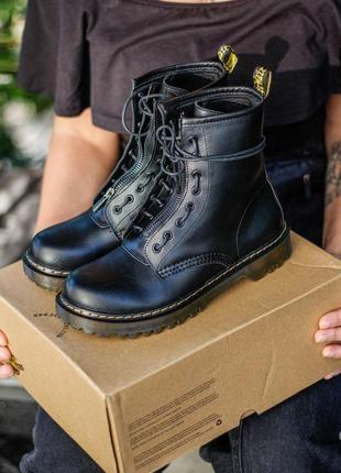 Ботинки dr. martens 1460 black lux черевики