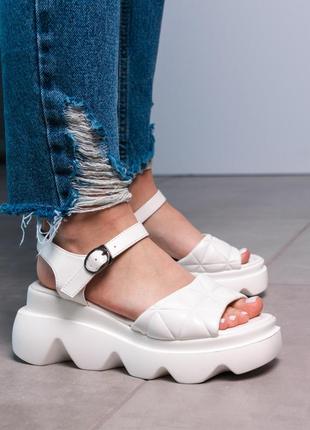 Жіночі сандалі fashion penny 3616 37 розмір 24 см білий