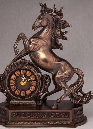 Настільний годинник кінь veronese al3213