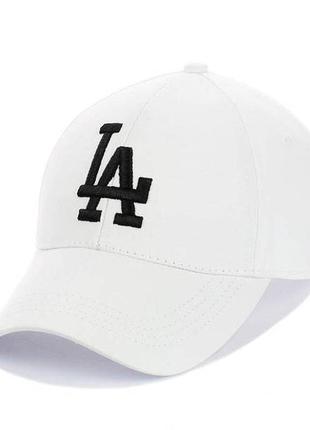 Молодіжна кепка з вишивкою "la"