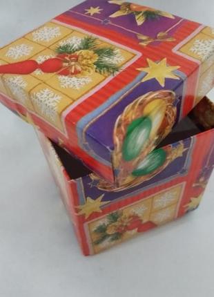 Коробка подарункова, картонна *новорічна* 7/7/7 див. n -1016 фото