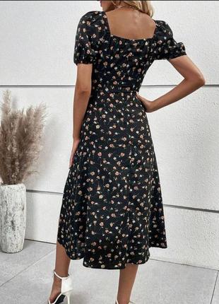 Жіноча ніжна сукня у квітковий принт різні відтінки5 фото