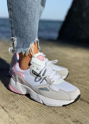 Женские кроссовки адидас adidas falcon grey/pink