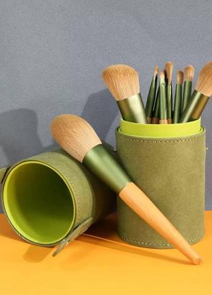 Набір пензликів в комплекті з тубусом (10 шт.)