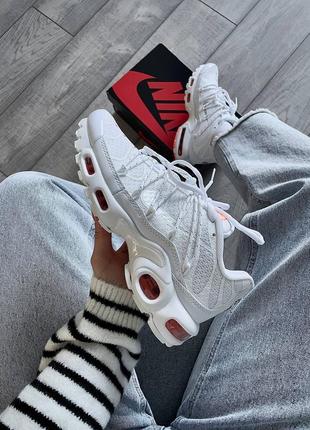 Кроссовки nike air max plus tn4 фото