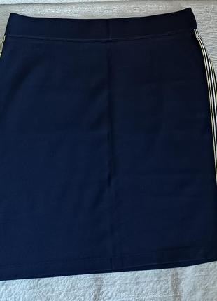 Суперова якісна спортивна спідниця р.14.