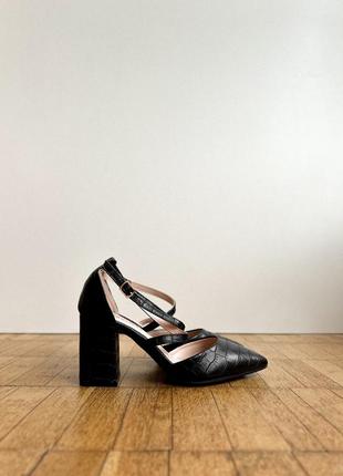Новые черные туфли босоножки7 фото