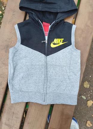 Жилетка nike оригинал