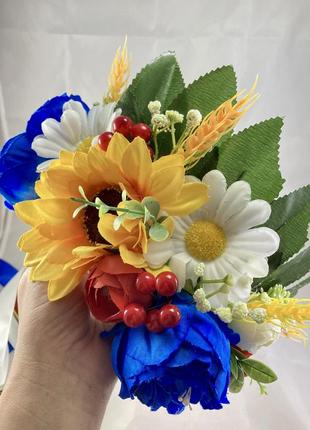Український вінок на голову з об'ємними польовими квітами та стрічками1 фото