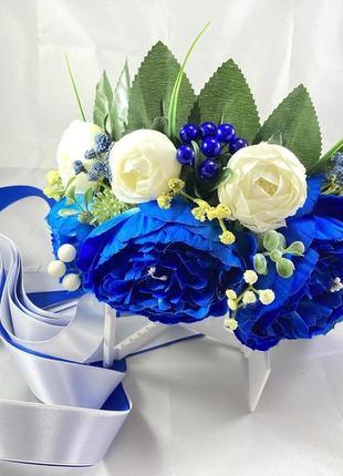 Вінок на голову з об'ємними квітами синьої півонії7 фото