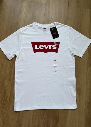 Новая футболка levis размер s9 фото