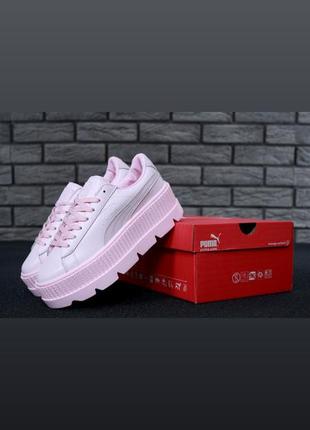 Кросівки жіночі на платформі rihanna x puma fenty cleated creeper