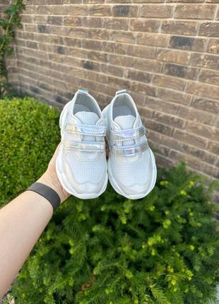 Кросівки для модниць 4