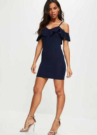 Синее платье с воланами 2