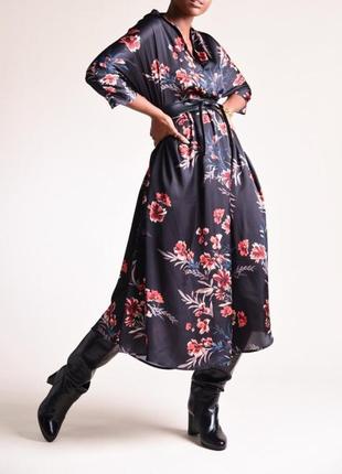 Шикарное новое платье molly bracken миди, сатиновое, цветочный принт