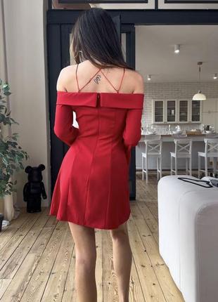 Стильна червона сукня3 фото