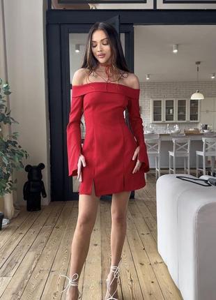 Стильна червона сукня2 фото